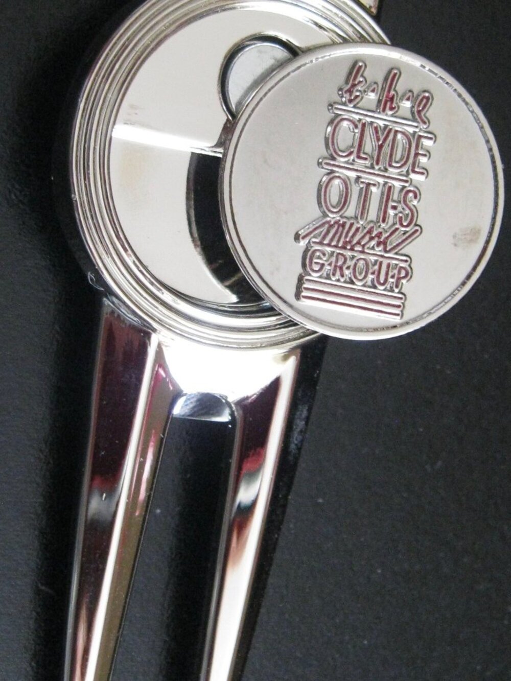 CLYDE OTIS MUSIC GROUP 3 FUNCTION DIVOT TOOL-VERY RARE AND USEABLE!